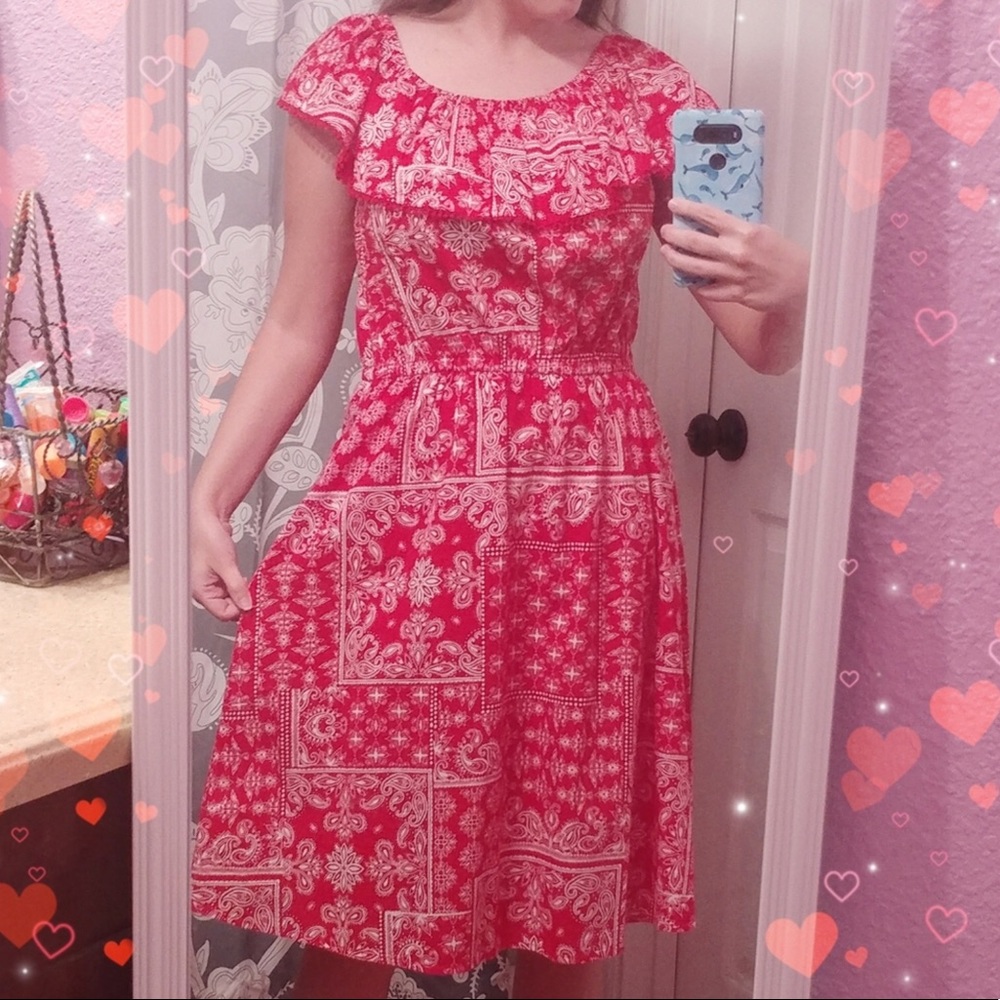 FADED GLORY Size S 4-6 Red Paisley PomPom Dress